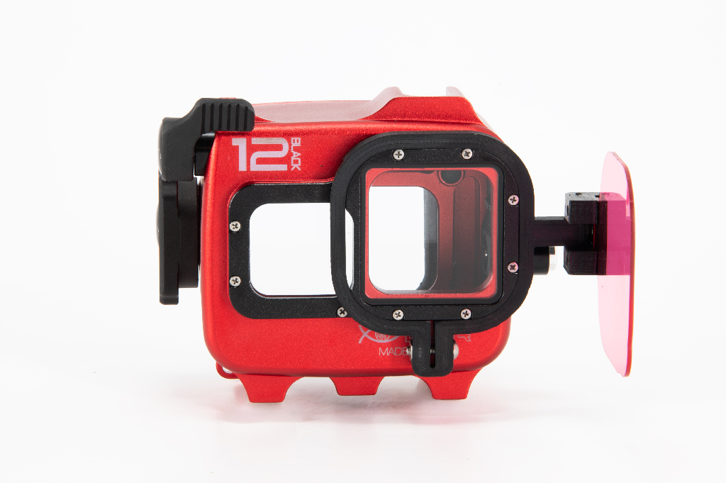 Isotta - Single Magenta Flip with Filters for Go-Pro HERO8 Black and Go-Pro HERO9/HERO10 Black/Portafiltro con filtro singolo magenta per Go-Pro HERO8 Black and Go-Pro HERO9/HERO10 Black