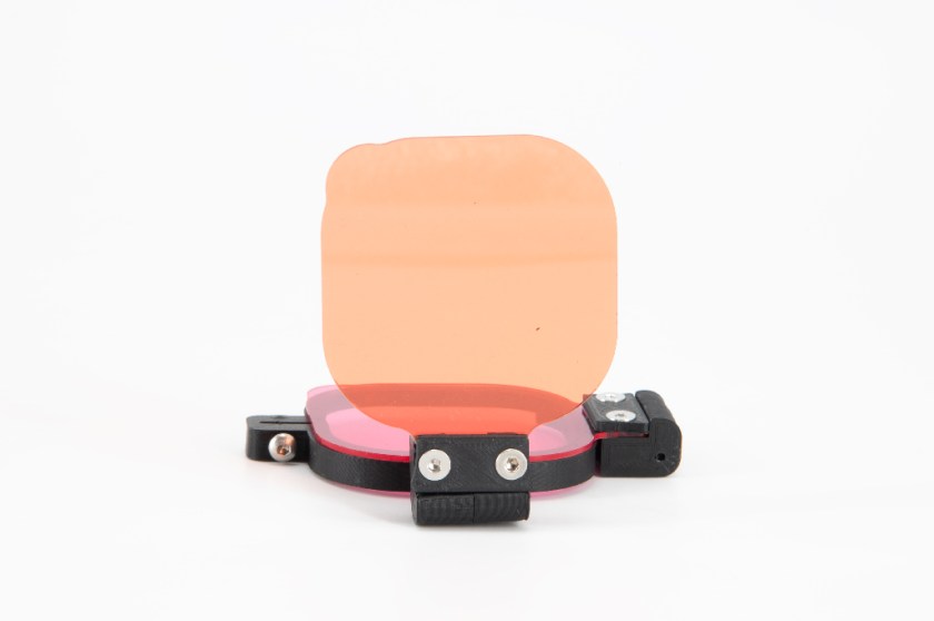 Isotta - Double Red Flip with Filters for Go-Pro HERO8 Black and Go-Pro HERO9/HERO10 Black/Portafiltro con filtro doppio rosso per Go-Pro HERO8 Black and Go-Pro HERO9/HERO10 Black